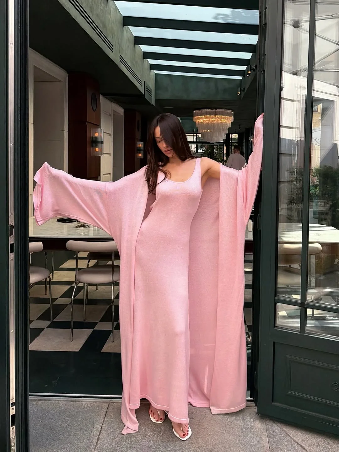 fall date night outfits for women 2026 Soft Pink Knit Dressing For Romantic Fall Evenings