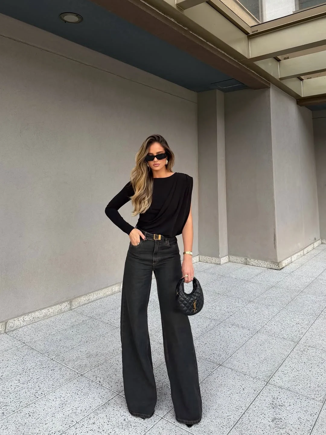 fall date night outfits for women 2026 Minimalist Black Evening Denim