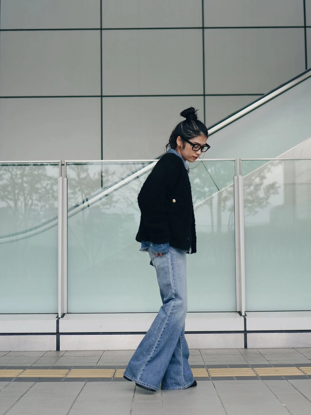 fall outfits with combat boots 2026 Soft Layers And Wide-Leg Denim With Combat Boots