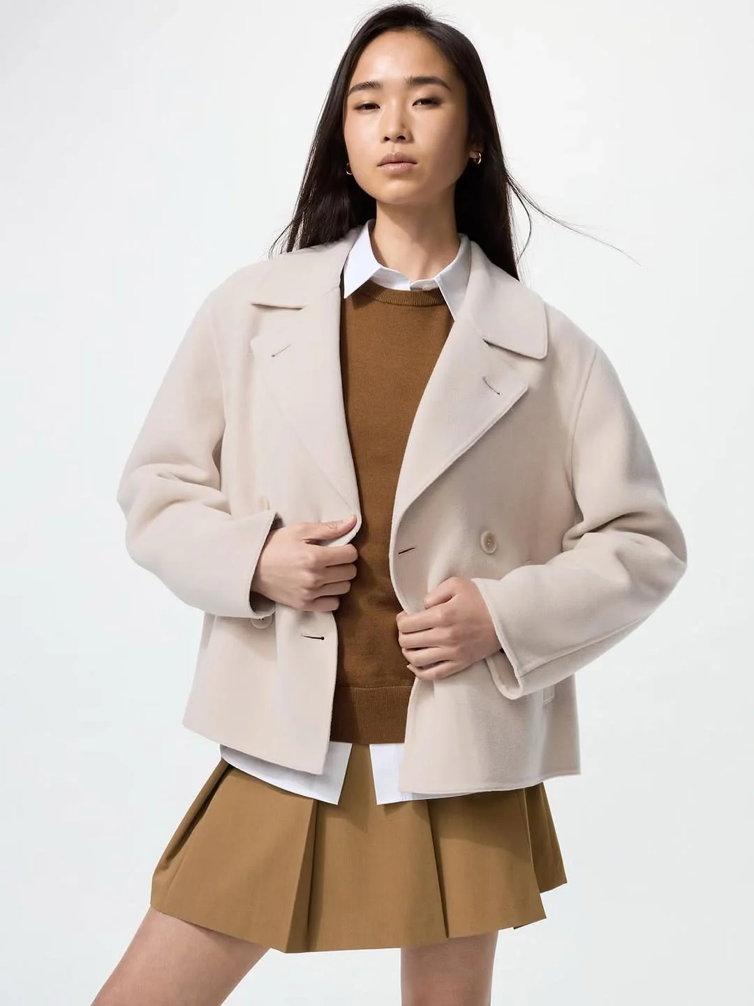 fall outfits with peacoat 2026 Soft Neutrals That Make Everyday Fall Feel Effortless