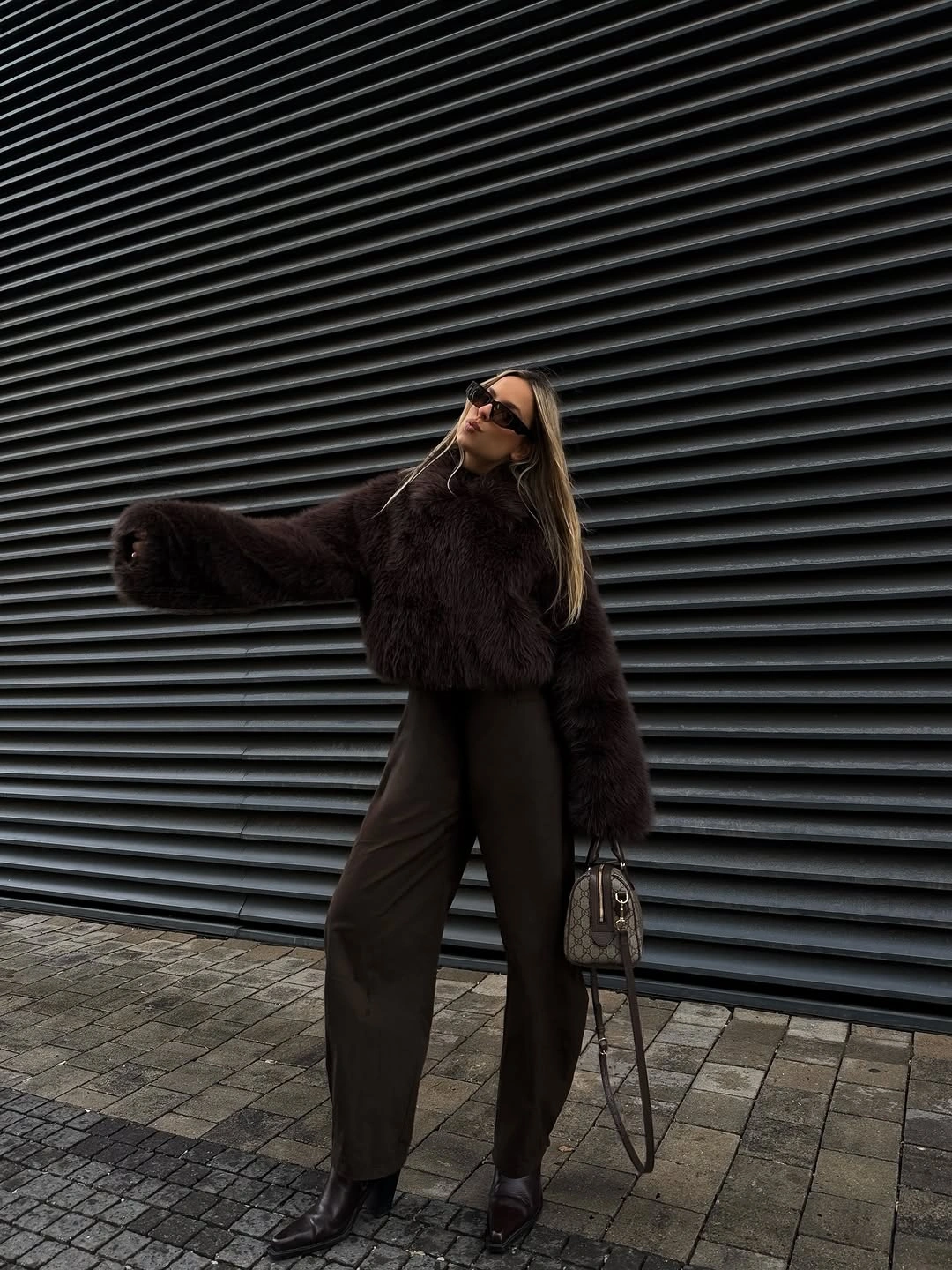 glamorous faux fur jacket Dark Espresso Minimalism