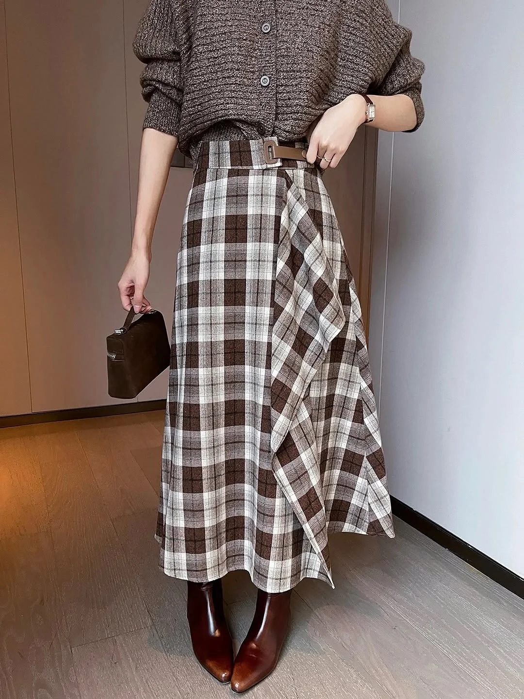 knit skirt outfits fall 2026 Brown Plaid Skirts That Feel Timeless Every Fall