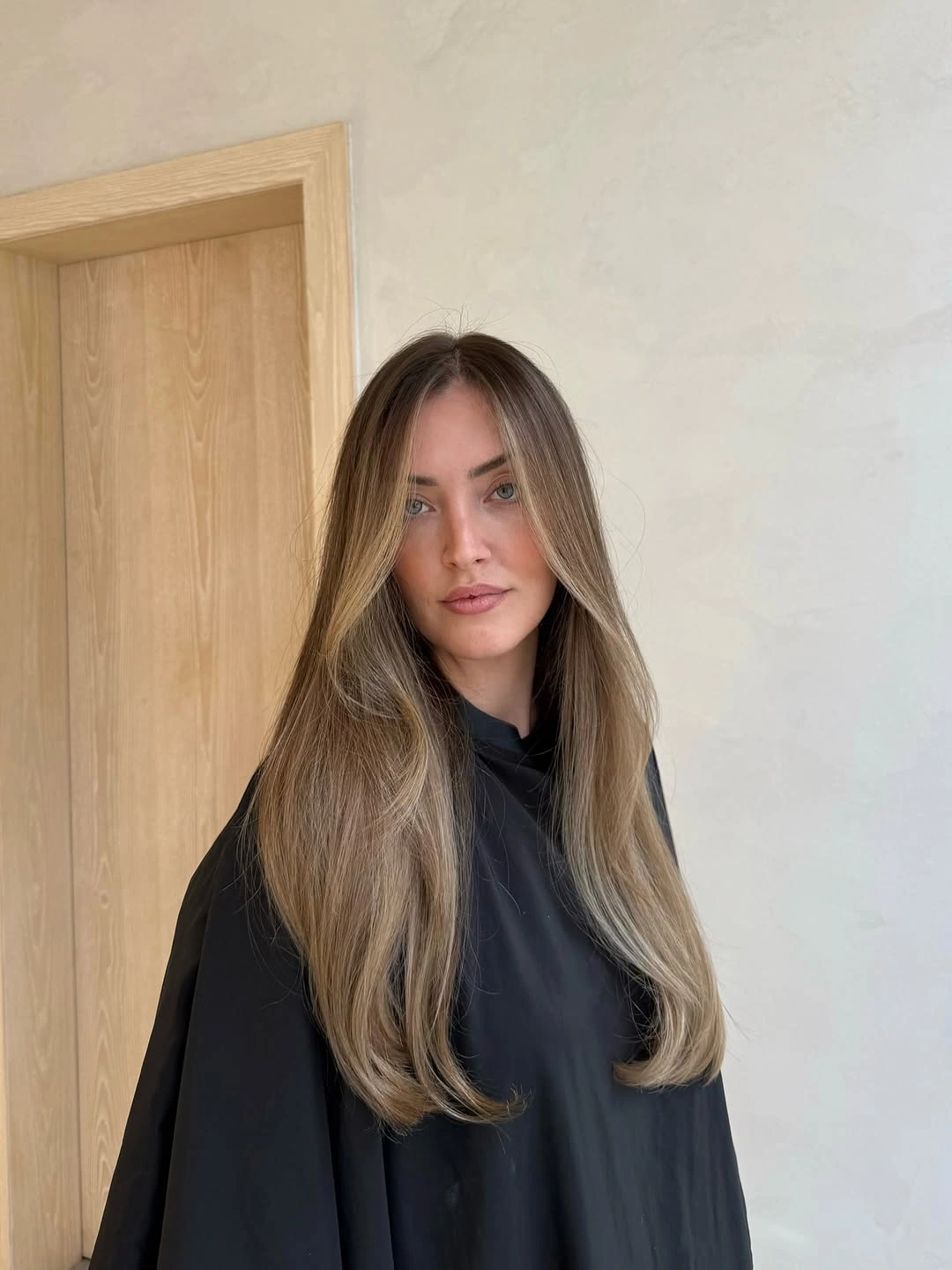 modern babylights hair ideas Natural Beige Babylights For Effortless Everyday Hair