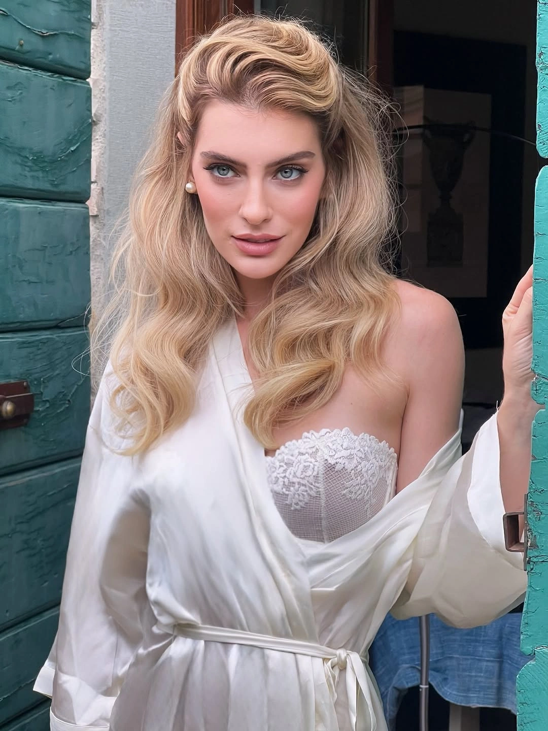 modern fall hairstyles for wedding guests 2026 Soft Glam Vintage Waves