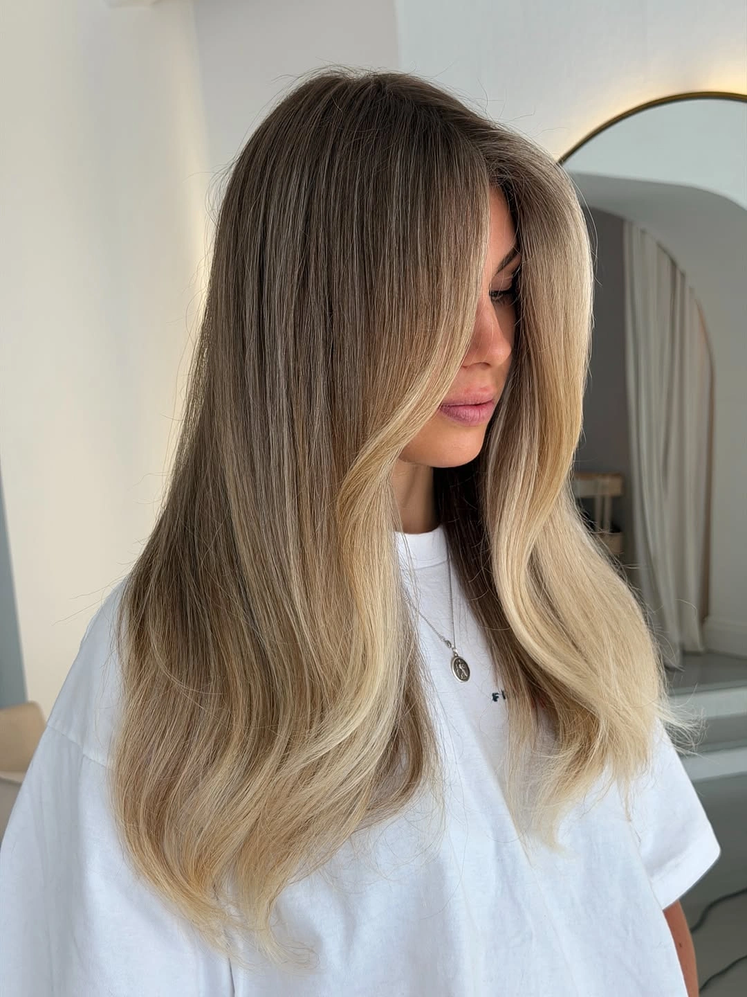 natural heatless curls hairstyle Silky Layers with Soft Face Framing