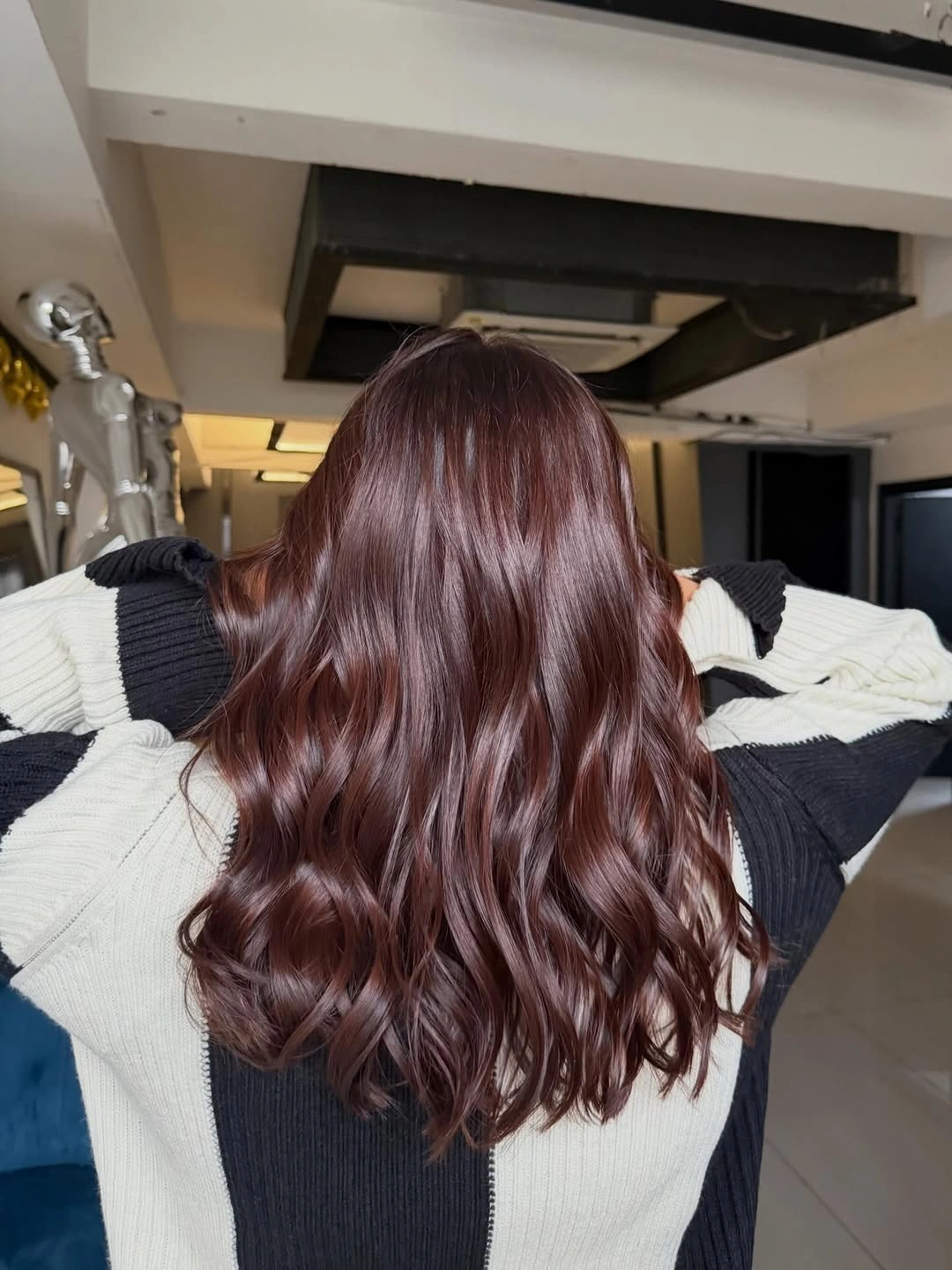 rich chestnut brown hair color Velvety Chocolate Chestnut Waves