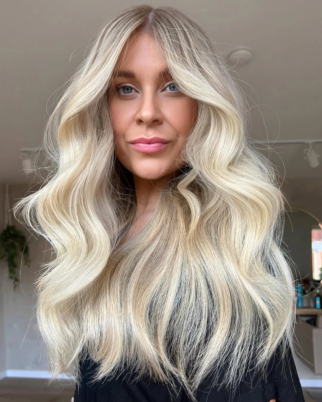 stunning beige blond hair color Beachy Beige Blonde With Loose Waves