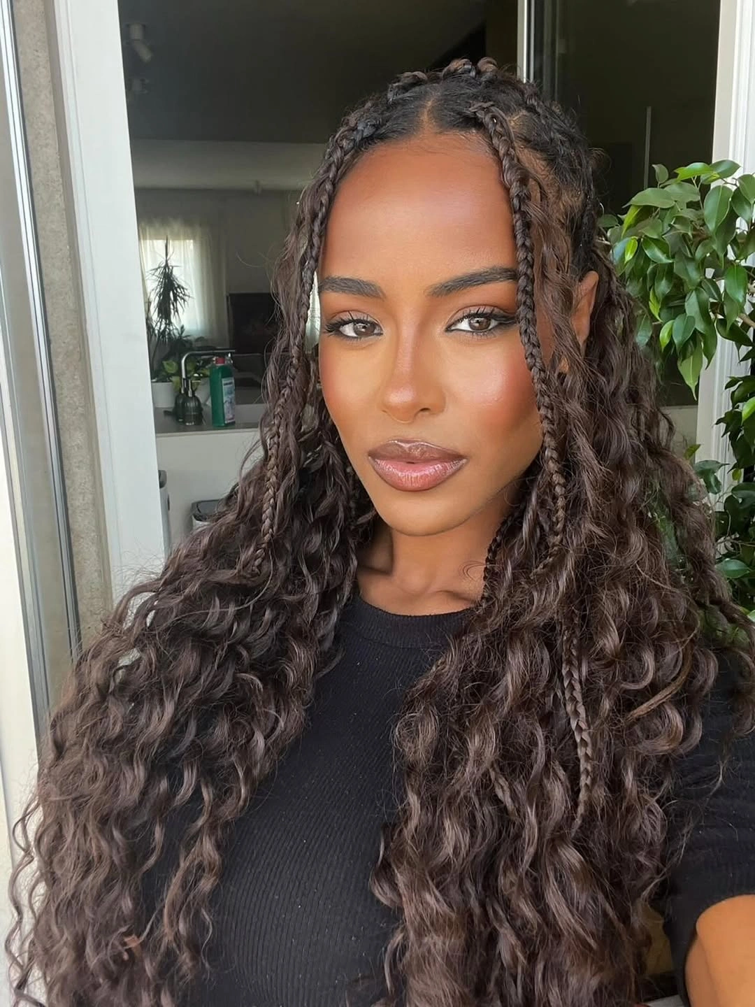 stylish bora bora braids hairstyle Soft Boho Waves With Face-Framing Braids