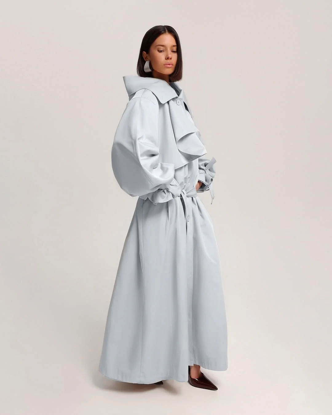 Trench coat fall outfits 2026 Long Minimalist Trench In Soft Gray