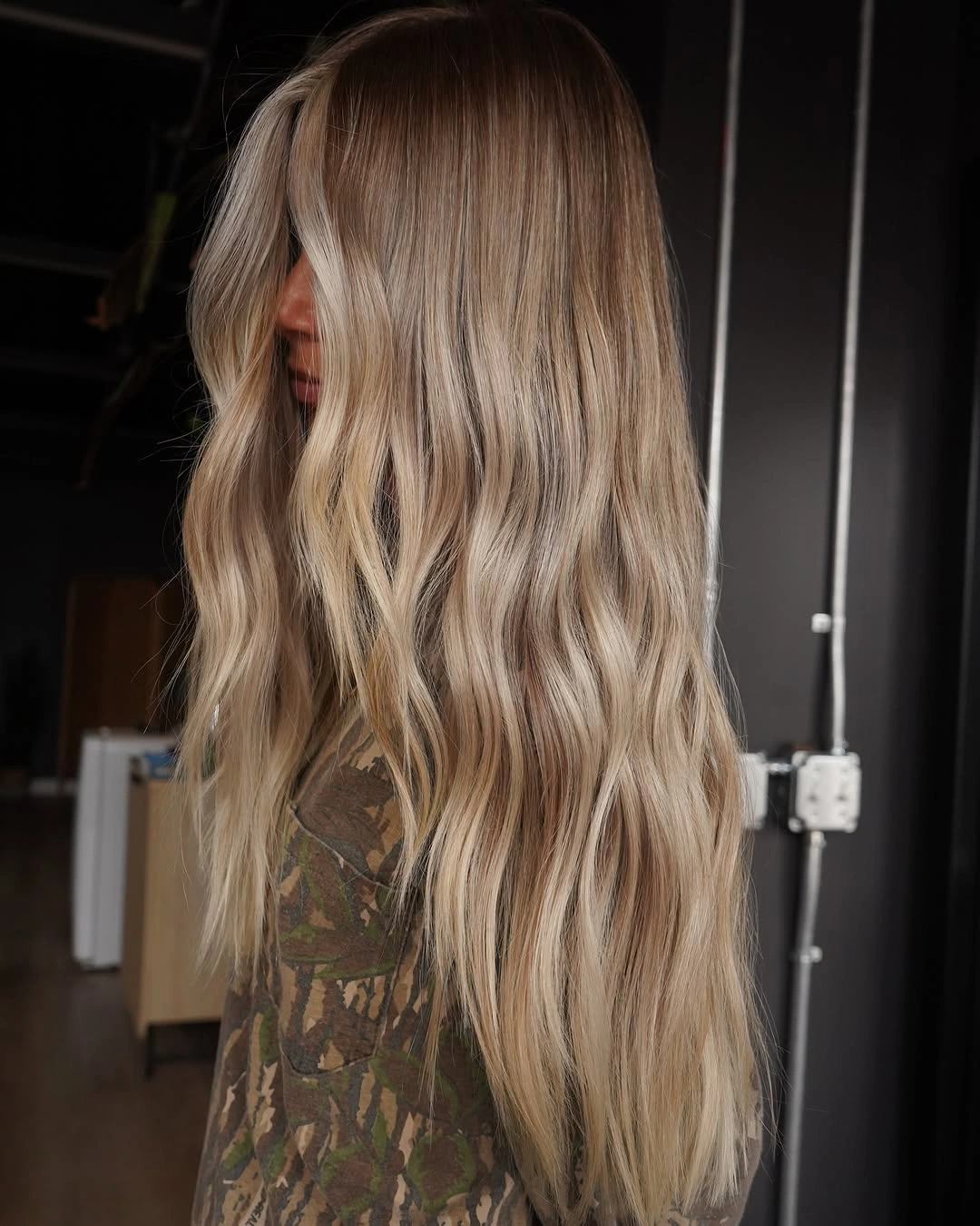 trendy full head babylights blonde on brown hair Long Creamy Blonde Melt With Natural Shadow Roots