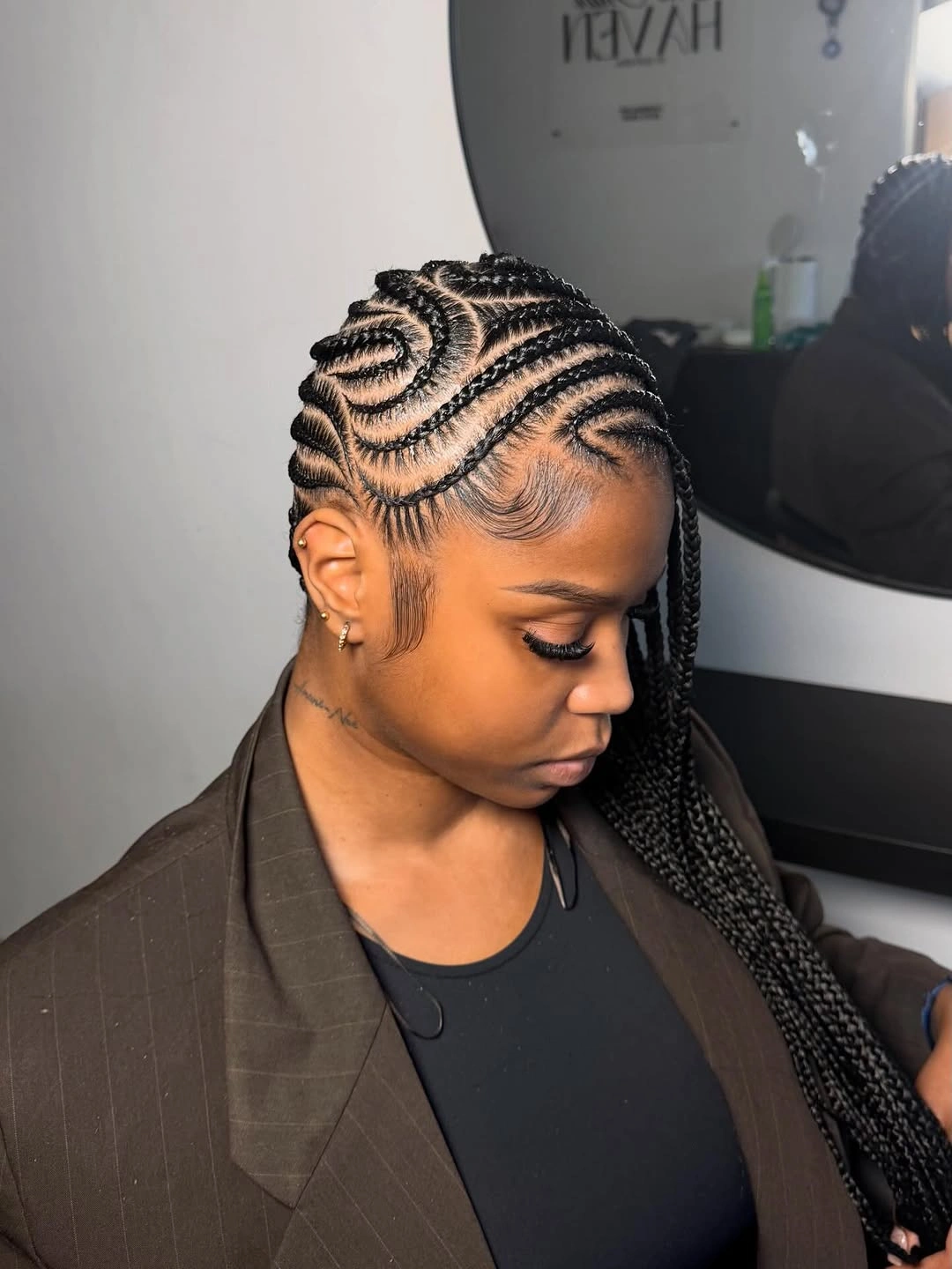 trendy lemonade braid hairstyle Sculpted Lemonade Braids With Swirl Designs
