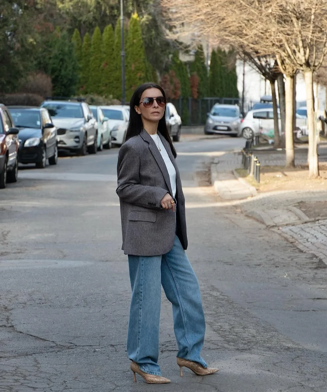 wide leg jeans outfit fall 2026 Soft Tailoring Gives Wide Leg Jeans Lasting Versatility