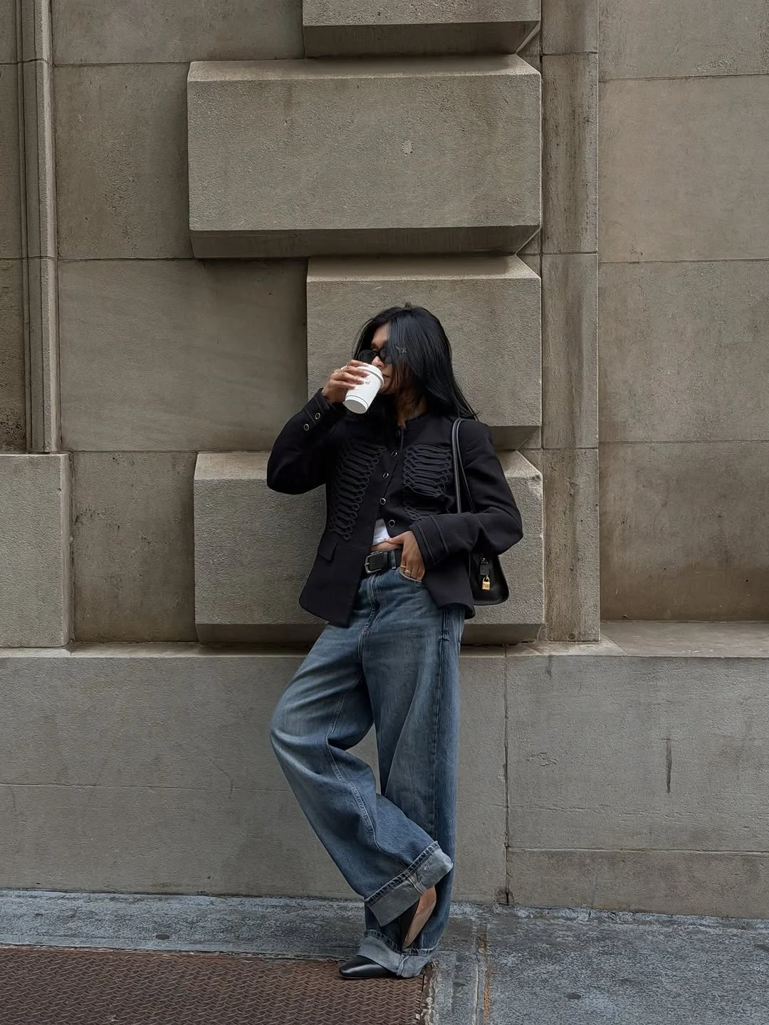 wide leg jeans outfit fall 2026 Military-Inspired Blazers Bring Edge to Relaxed Denim