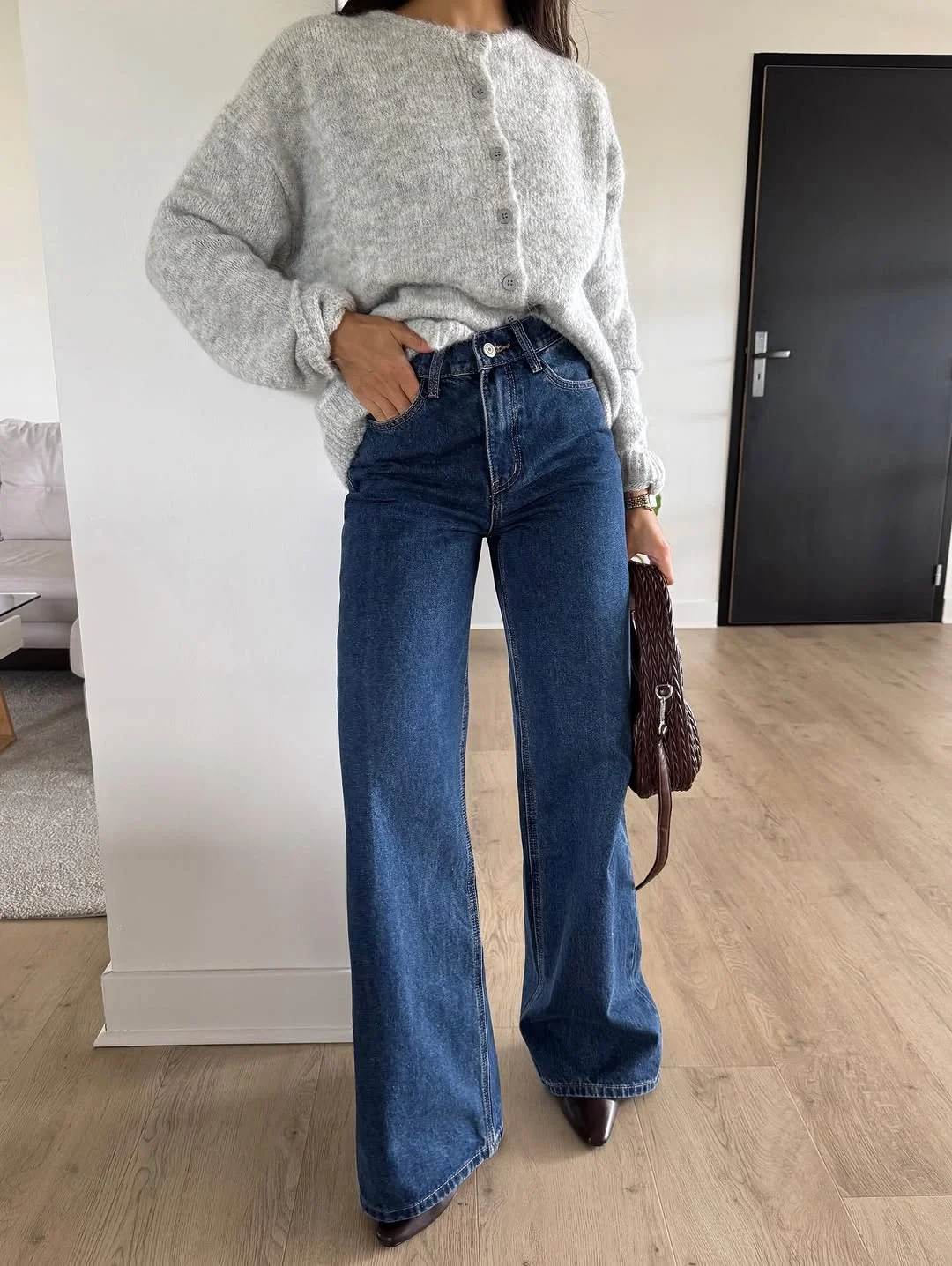 wide leg jeans outfit fall 2026 Soft Knitwear Creates the Perfect Cozy Autumn Balance