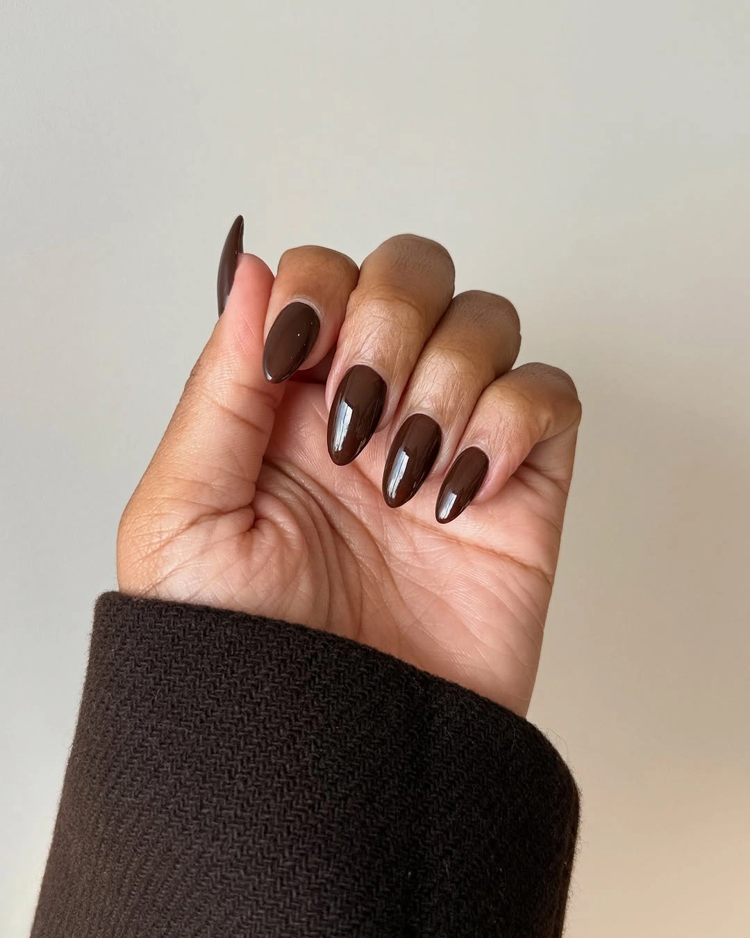 beautiful fall nails for tan skin tone Short Dark Chocolate Almonds