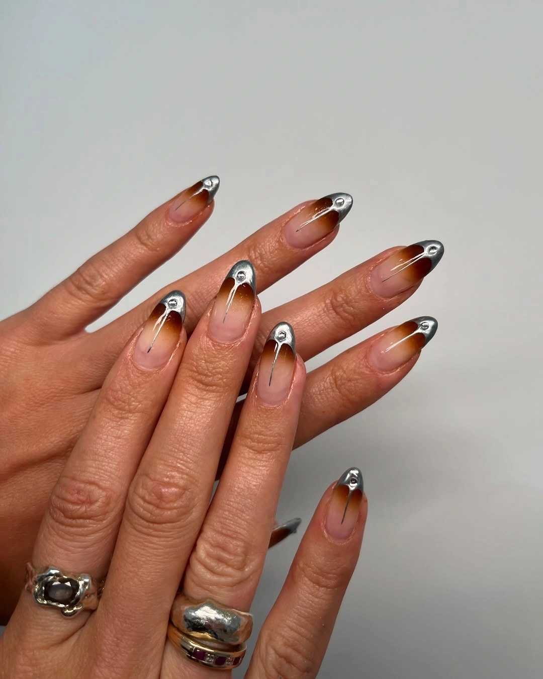 Beautiful Fall Nails for Tan Skin Tone