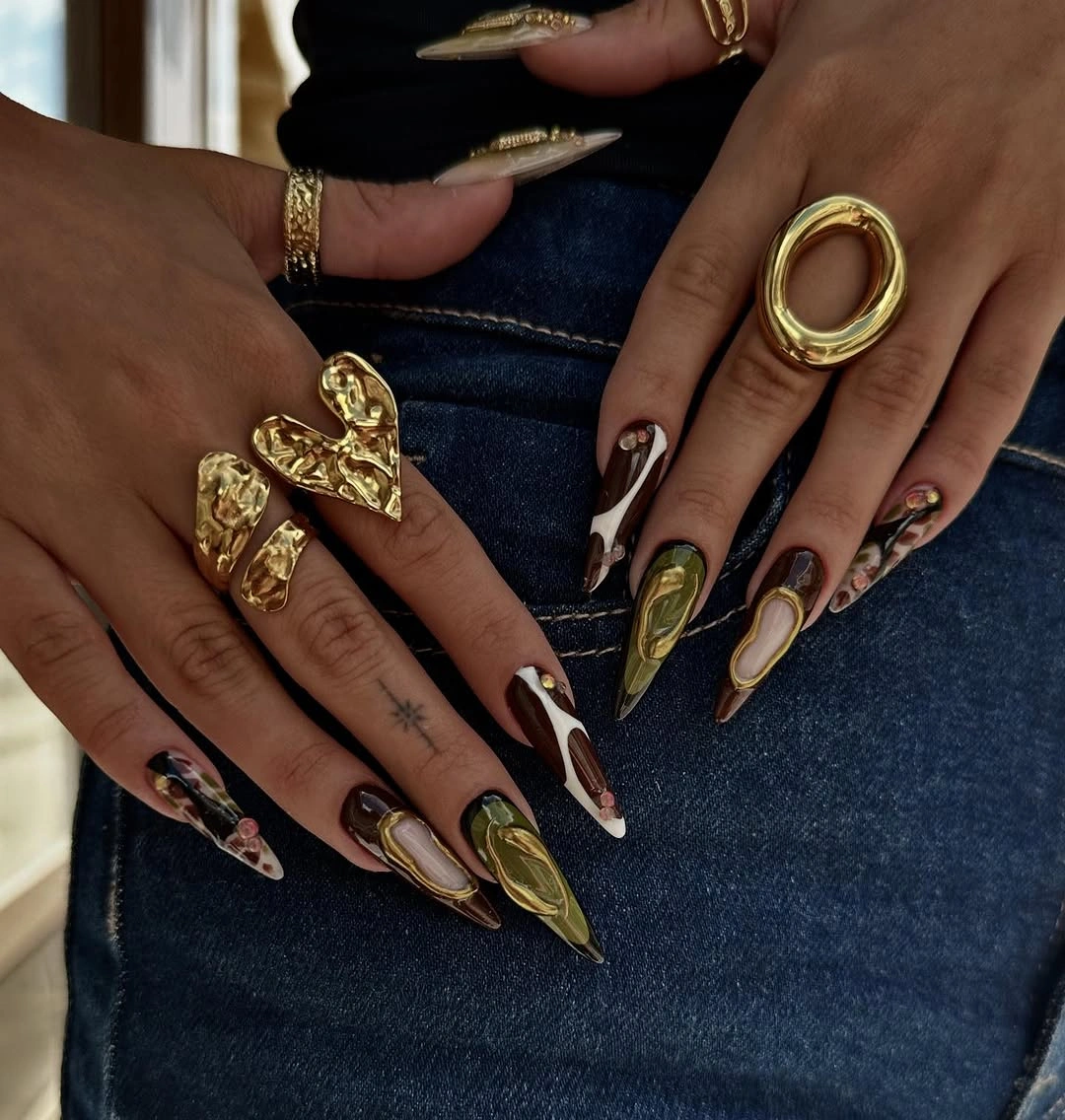 chic autumn nails color Olive Green and Gold Autumn Statement Nails