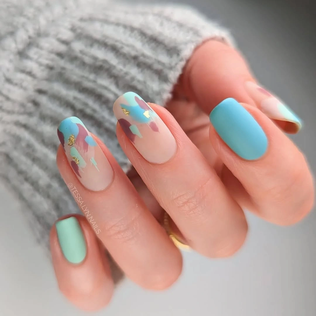 chic fall nails for medium skin tone Mint Blue Abstract French Nails With a Touch of Gold