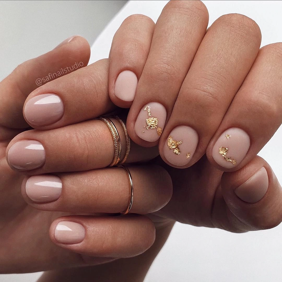 chic nude fall nails 2026 Short Nude Nails With Organic Gold Foil
