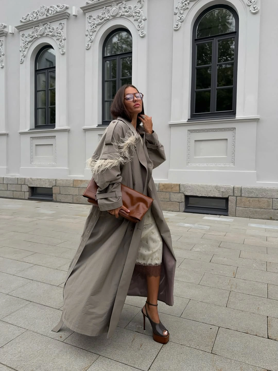 cute september outfit ideas 2026 Soft Neutrals With A Fashion Girl Trench