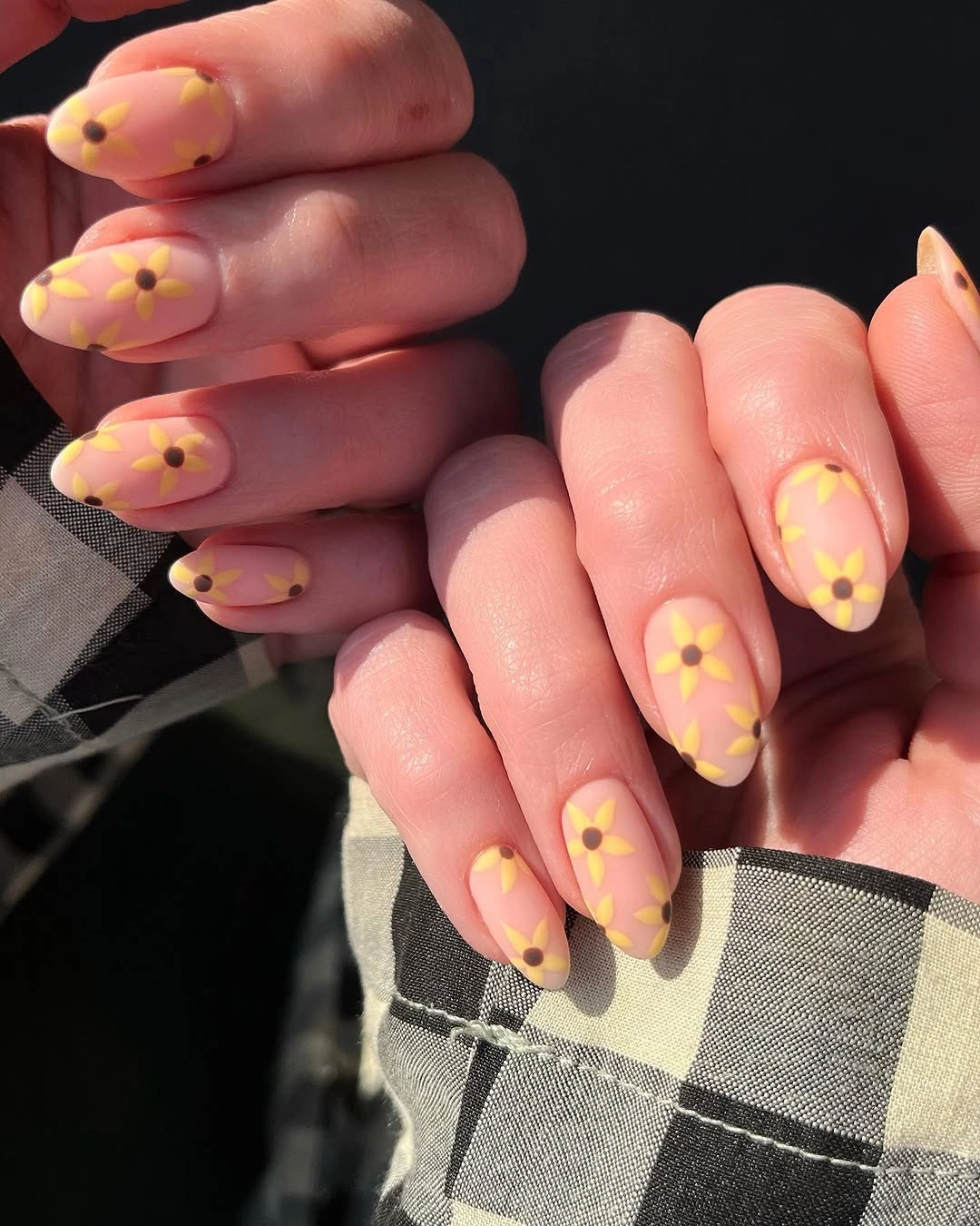 elegant fall matte nails 2026 Soft Yellow Daisy Matte Almond Nails