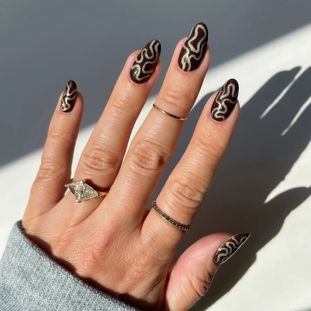 gorgeous fall dark nail shadow ideas 2026 Chocolate Shadow Waves