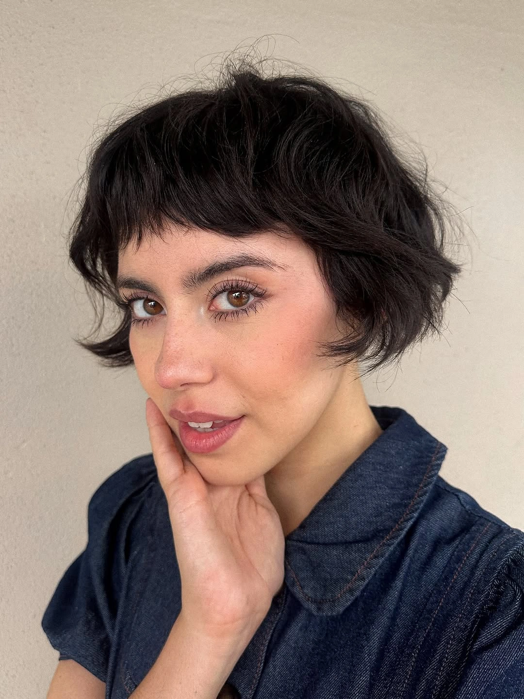 layered bob hair Short Brown layered bob with playful finish