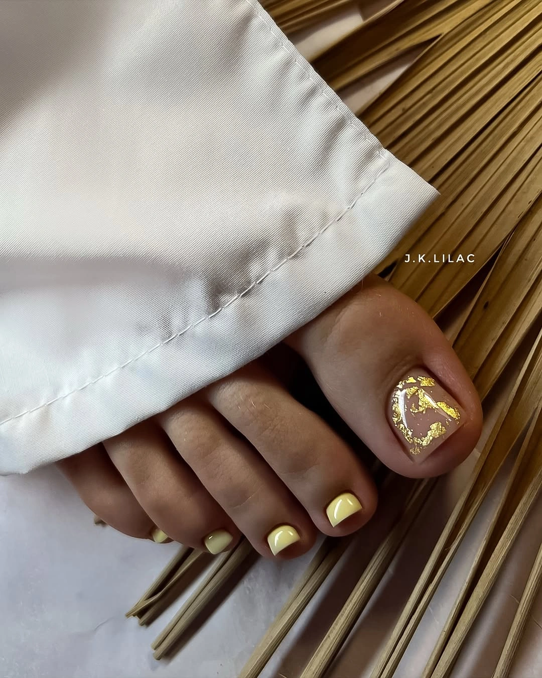 rich fall toe nails colors 2026 Golden Yellow with Foil Accents