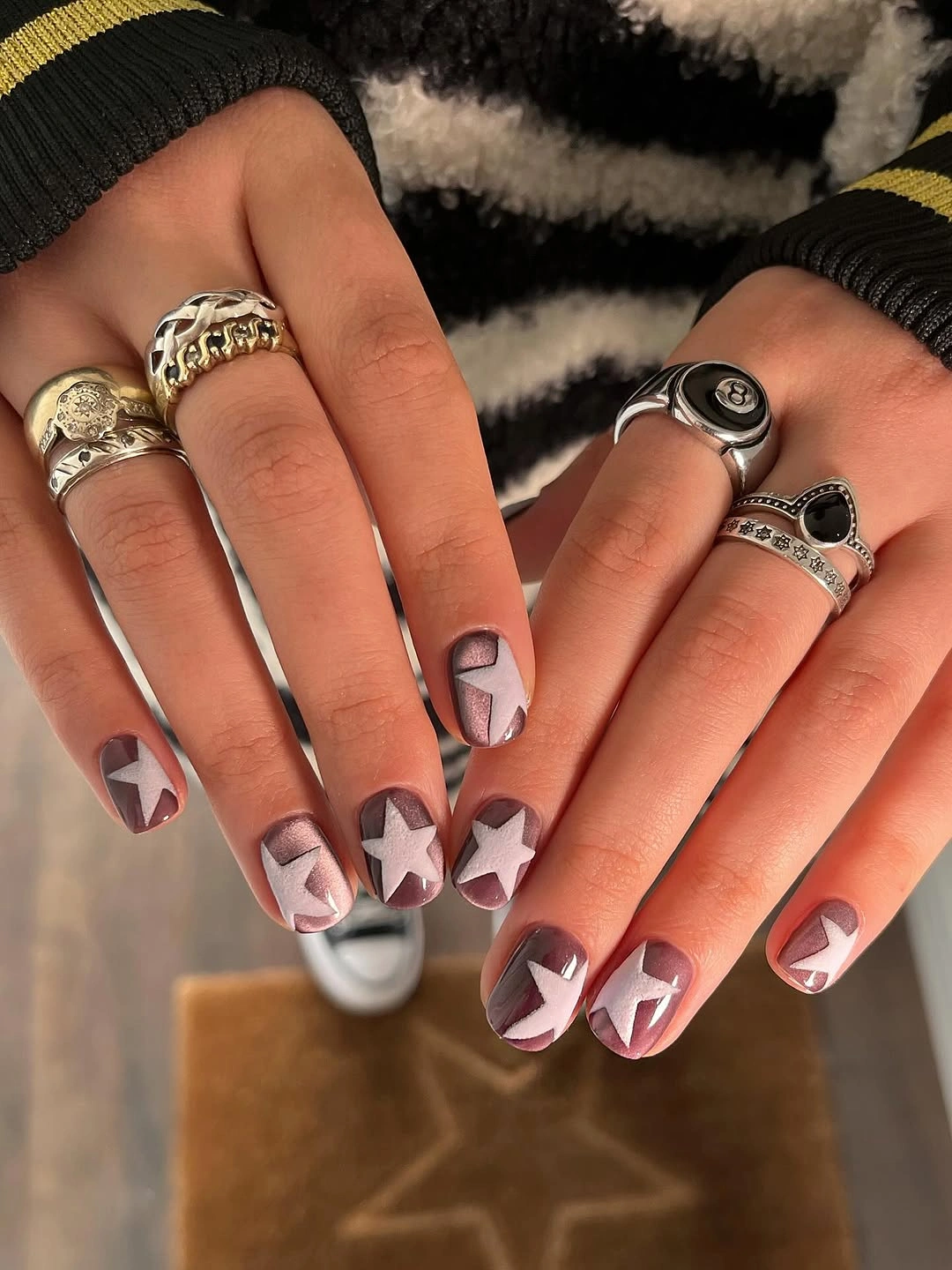 stylish fall dip nails 2026 Mauve Star Short Nails