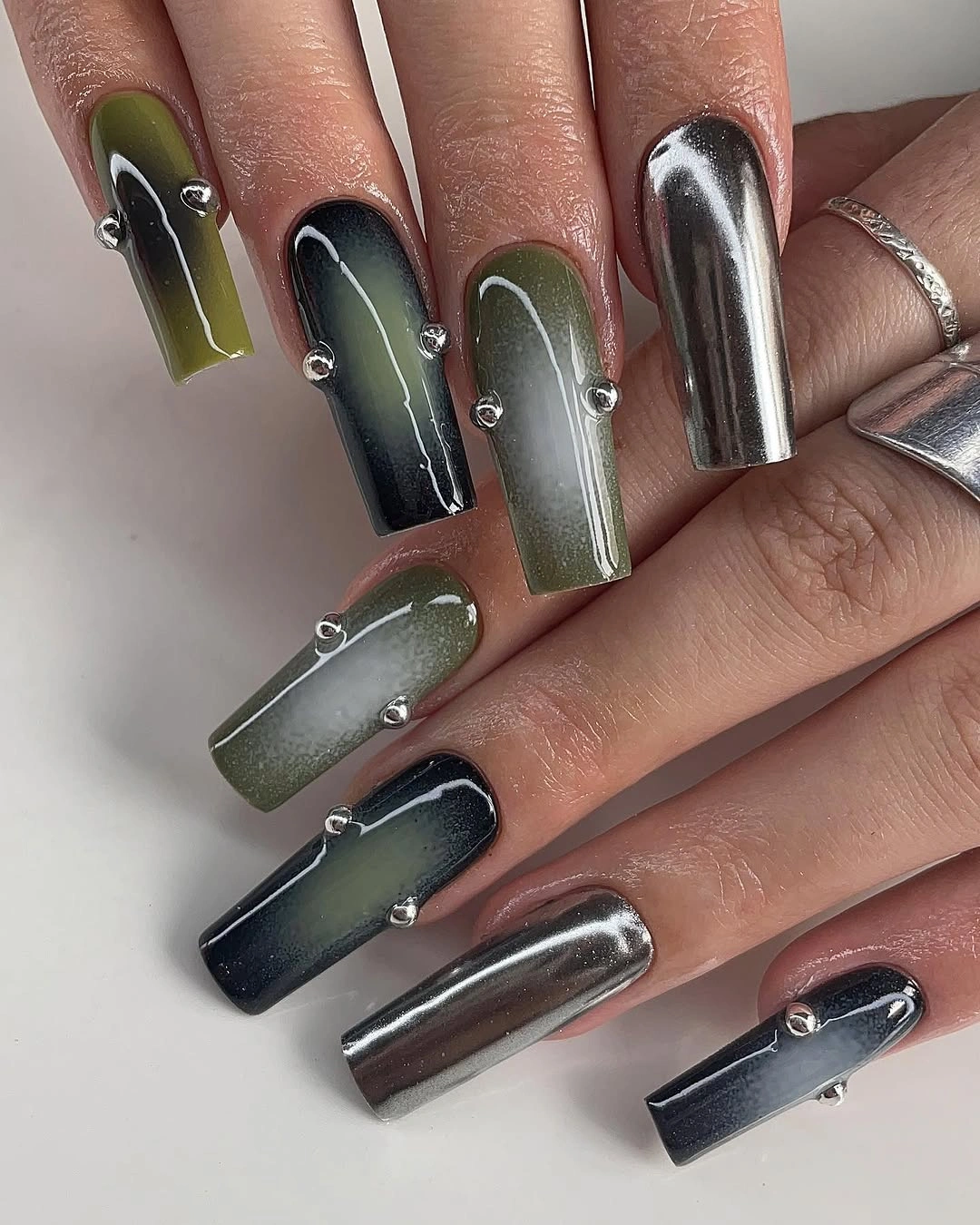 stylish fall nail designs square shape 2026 Olive Chrome and Smoky Gradients for an Edgy Fall Statement