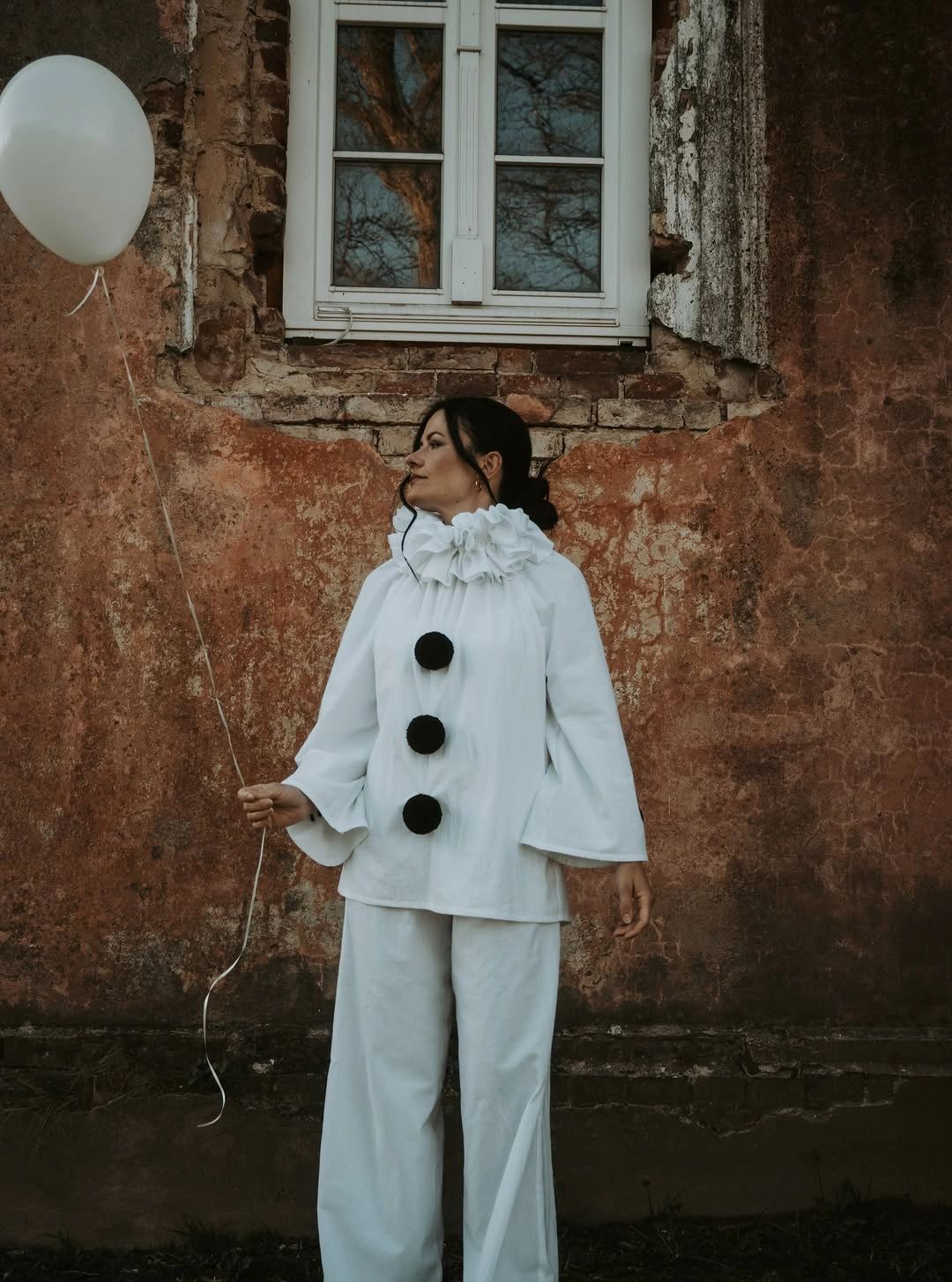 stylish halloween costume ideas 2026 Minimal Pierrot With a Quietly Haunting Mood