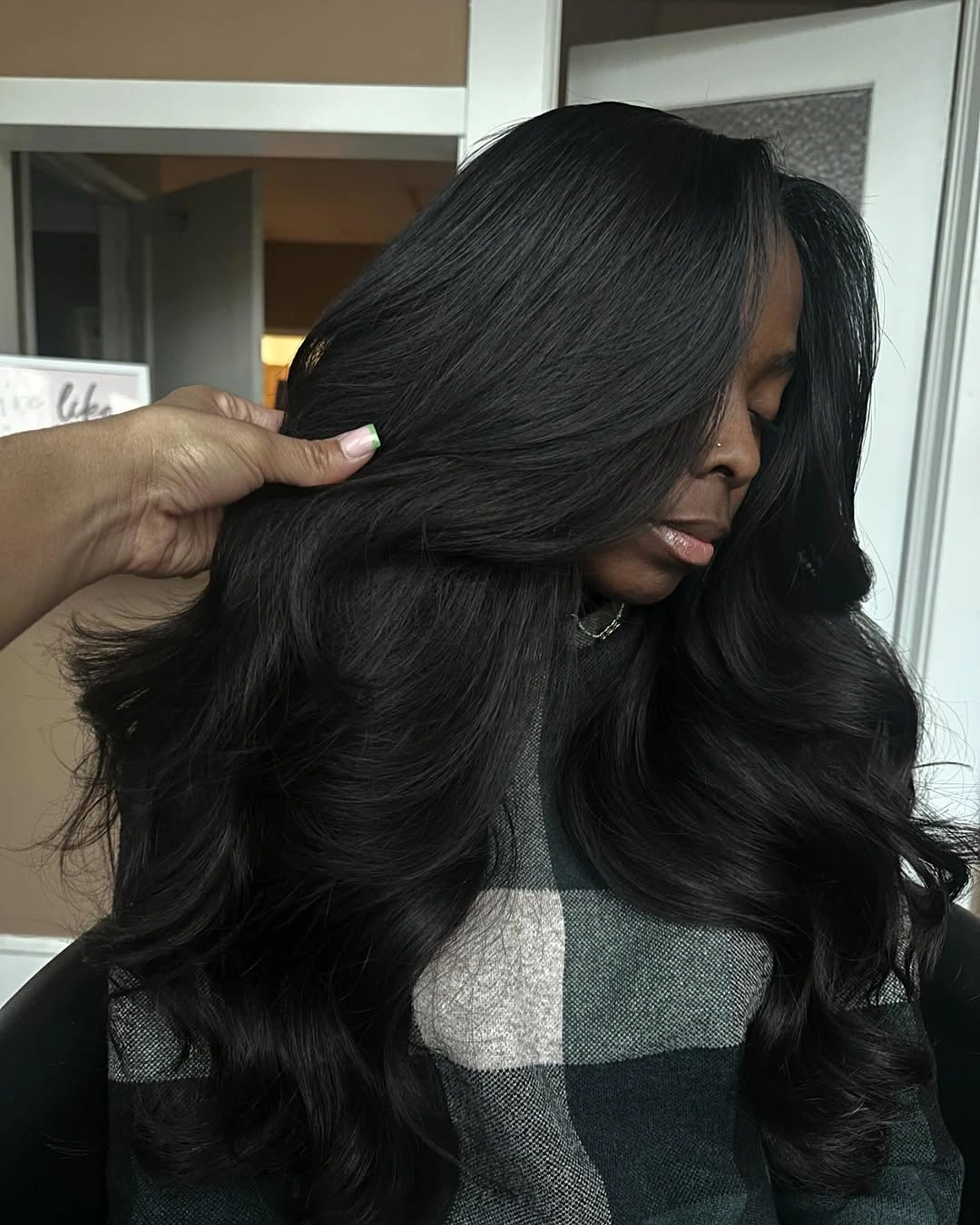 stylish middle parting hairstyles Glossy Long Layers With A Dramatic Middle Part