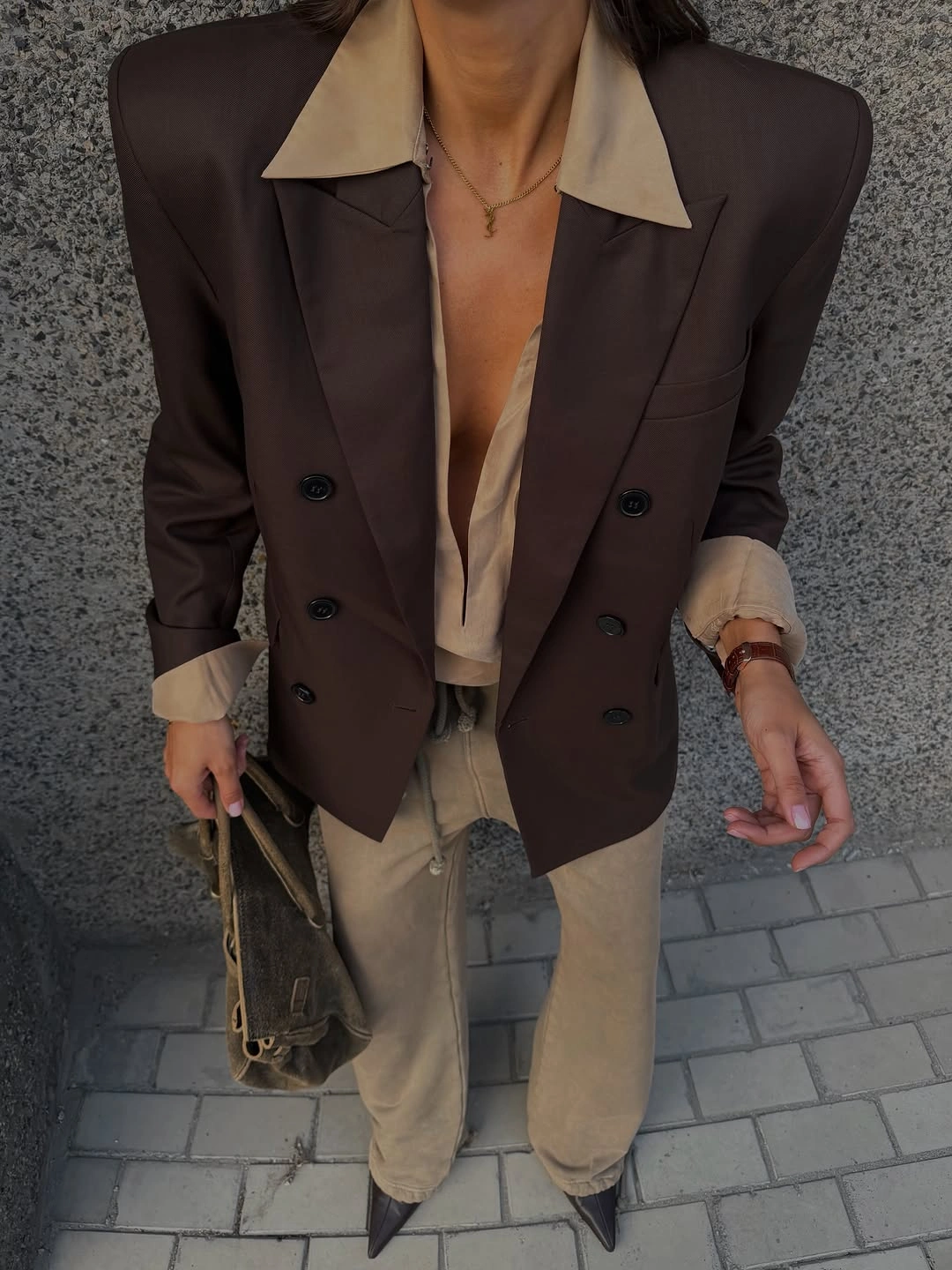 stylish october outfits ideas 2026 Chocolate Tailoring With a Soft Neutral Base