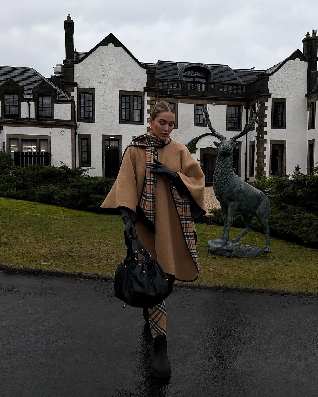 stylish october outfits ideas 2026 Quiet Country Luxury in Camel and Plaid
