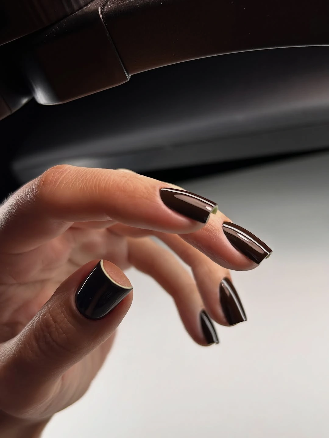 Trendy Dark Fall Nails 2026 Glossy Espresso Gold Edge