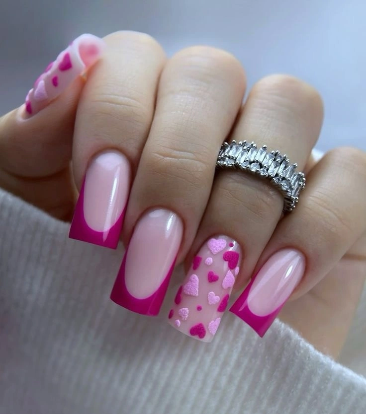 Trendy Fall Nails for Pale Skin 2026 With Cute Colors, Designs and Manicure Ideas