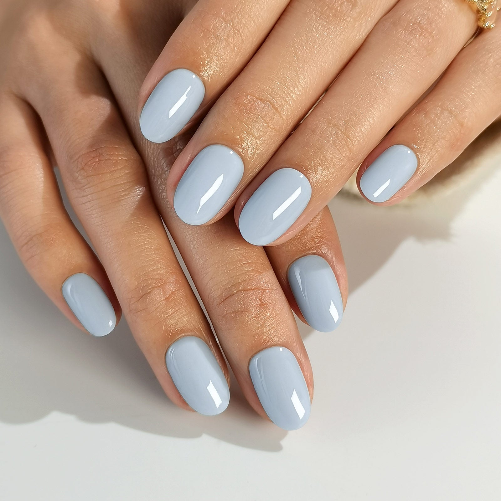 Icy Blue Glossy Round Nails — Winter Round Nails
