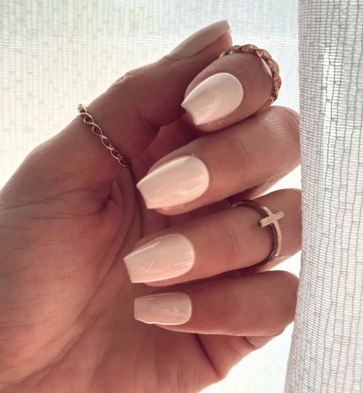 Glossy Everyday Creamy Nude Short Coffin Nails Glossy Everyday Creamy Nude Short Coffin Nails β Winter Coffin Nails
