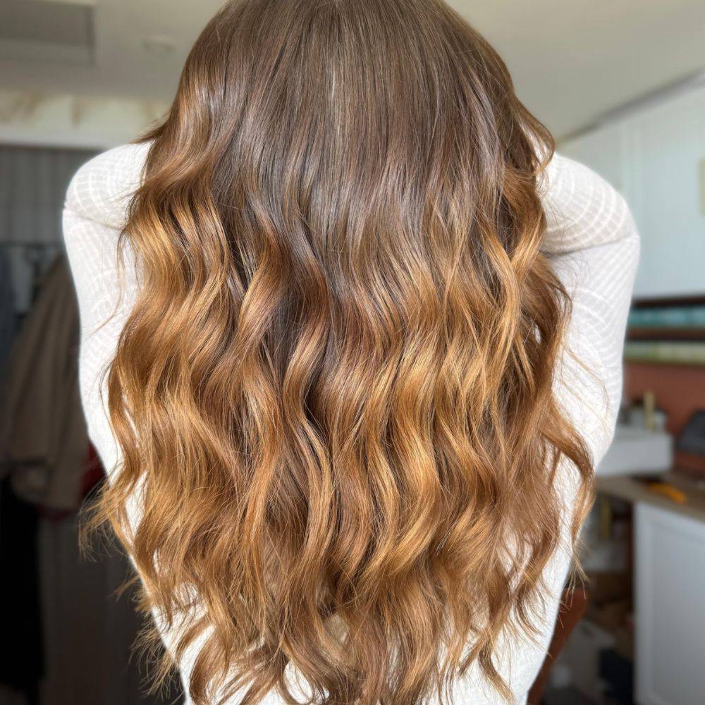 Dark Brown To Lighter Brown Balayage Dark Brown To Lighter Brown Balayage β Winter Haircuts for Wavy Hair