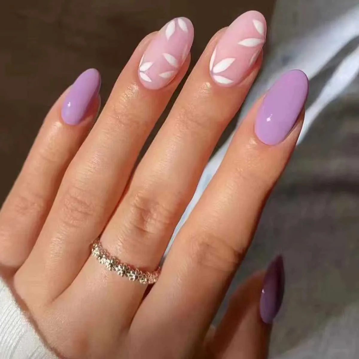 Lavender and Pink Floral Motif Oval Nails Lavender and Pink Floral Motif Oval Nails β Winter Oval Nails