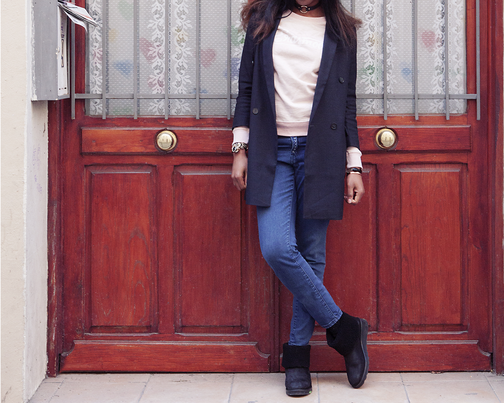 Navy Blazer Over Pink Sweater for Casual Chic Navy Blazer Over Pink Sweater for Casual Chic β Early Winter Outfits