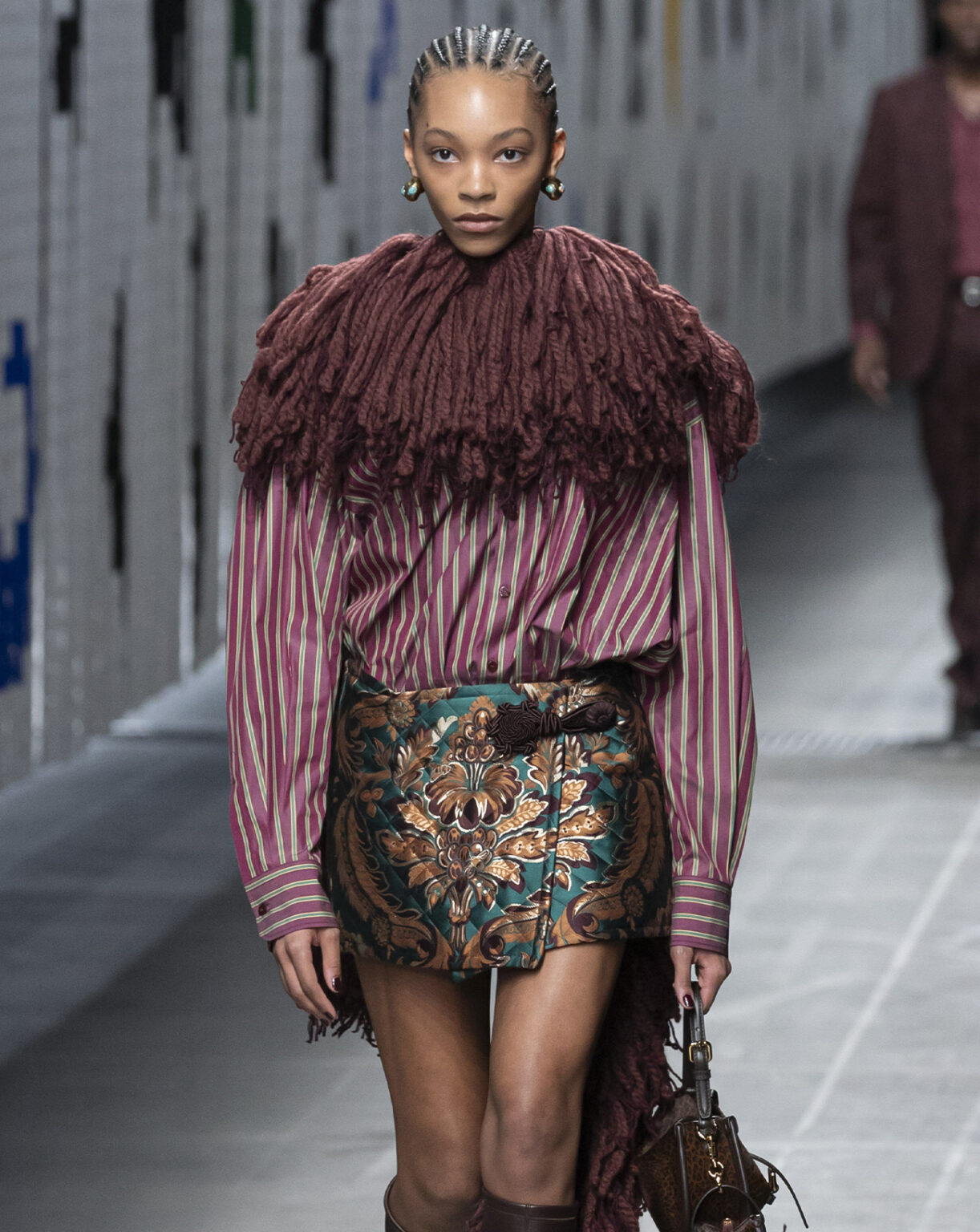Pattern Play: Striped Shirt and Brocade Skirt Pattern Play: Striped Shirt and Brocade Skirt β Fall to Winter Outfits