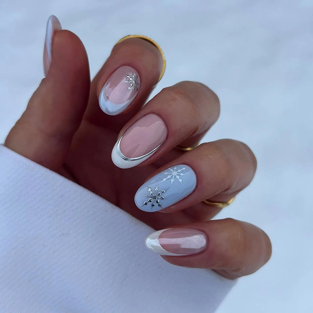 Beautiful Winter Short Nails Ideas for the Year