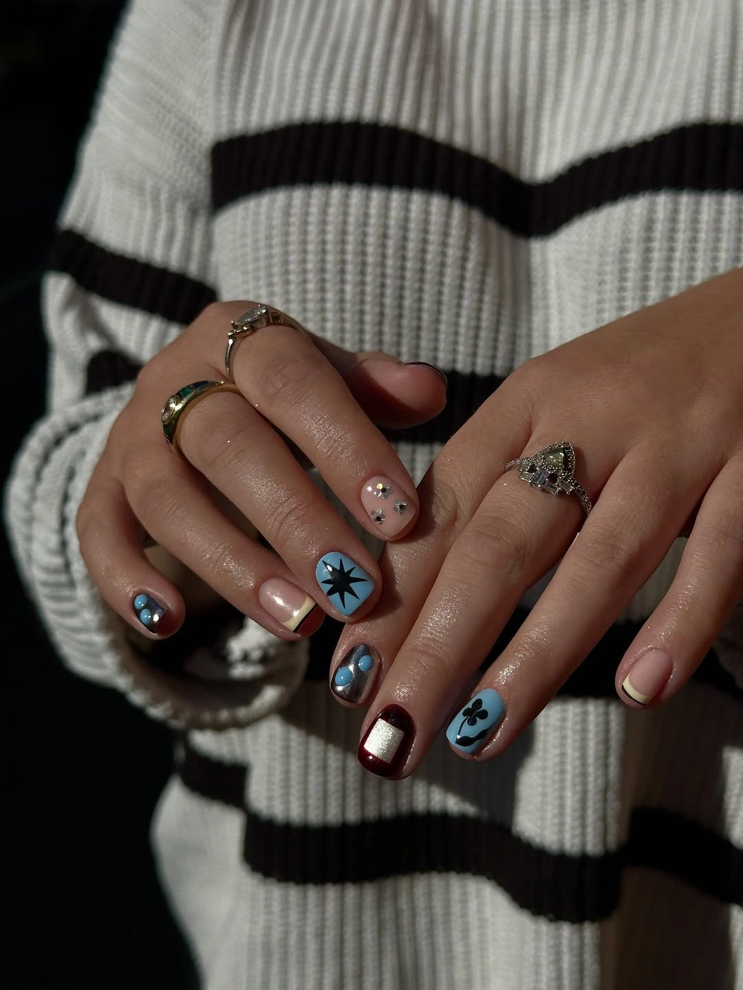 Beautiful Winter Short Nails Ideas for the Year