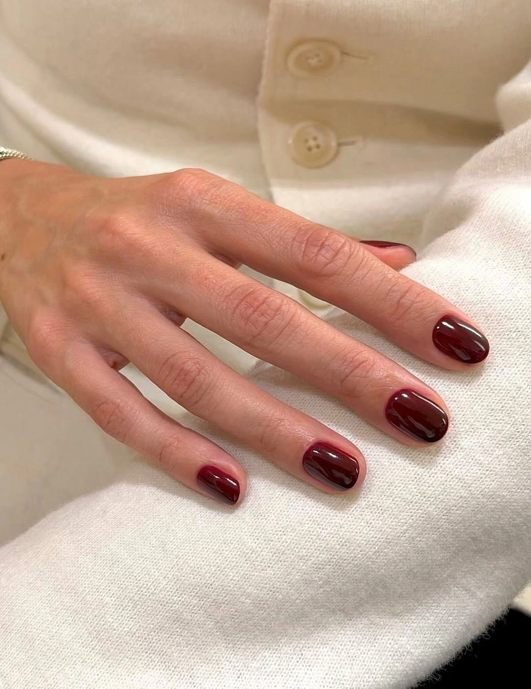 Beautiful Winter Short Nails Ideas for the Year
