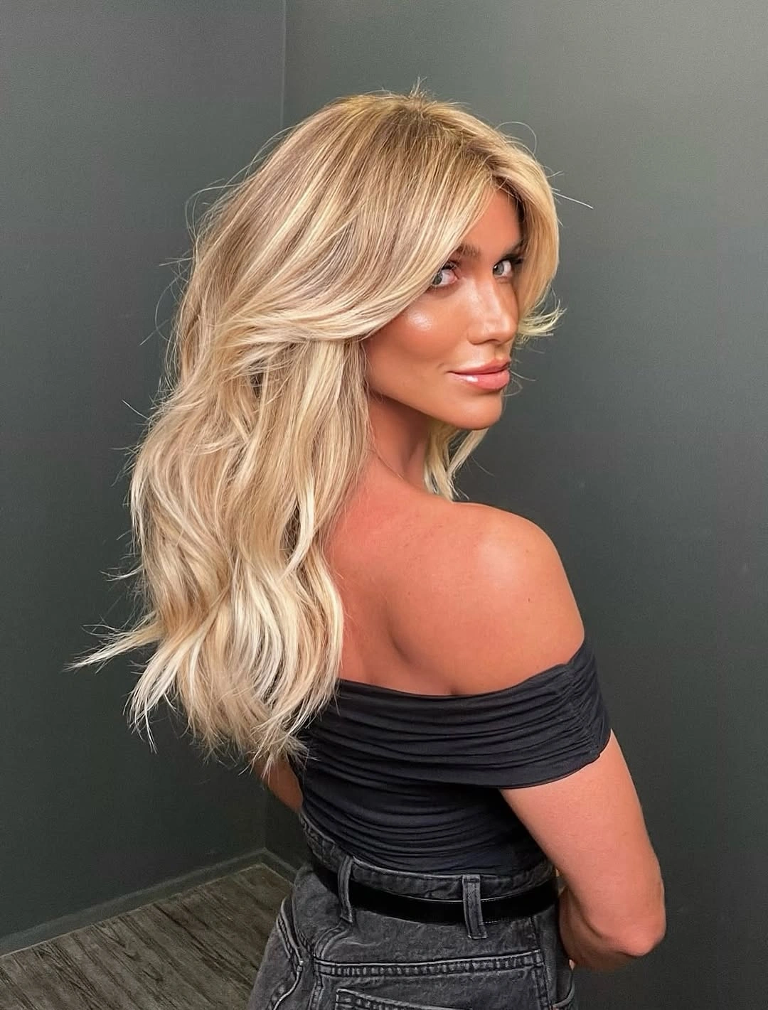 blond balayage dye Bright Vanilla Blonde With Bouncy Layers