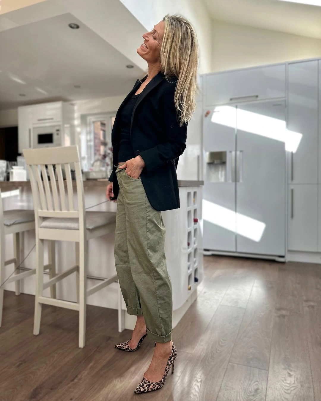 chic and trendy outfits for women over 40 2027 - Polished Office Style With an Effortless Finish