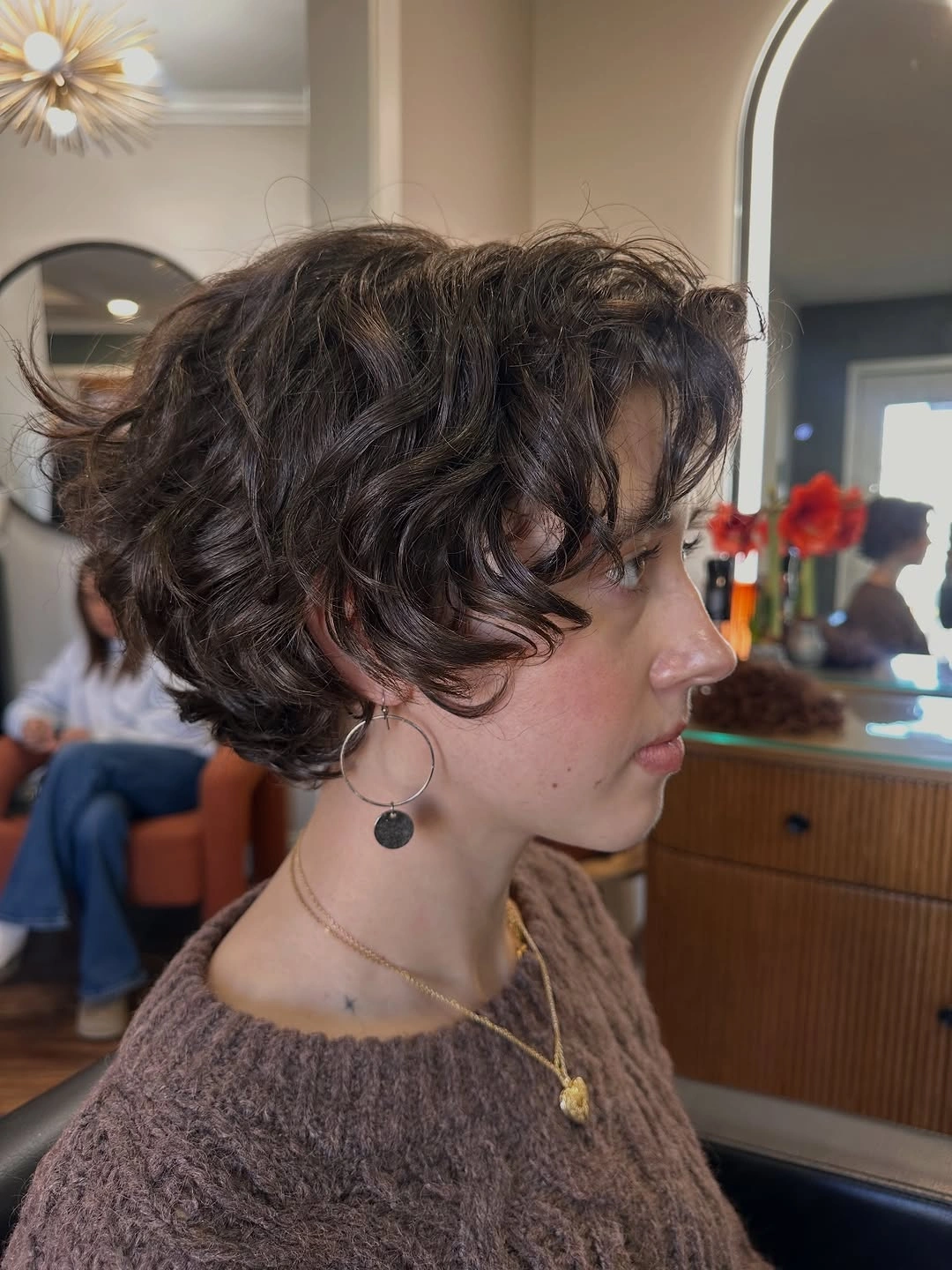 chic curly bob hair Glossy Brunette Bob With Long Curled Pieces