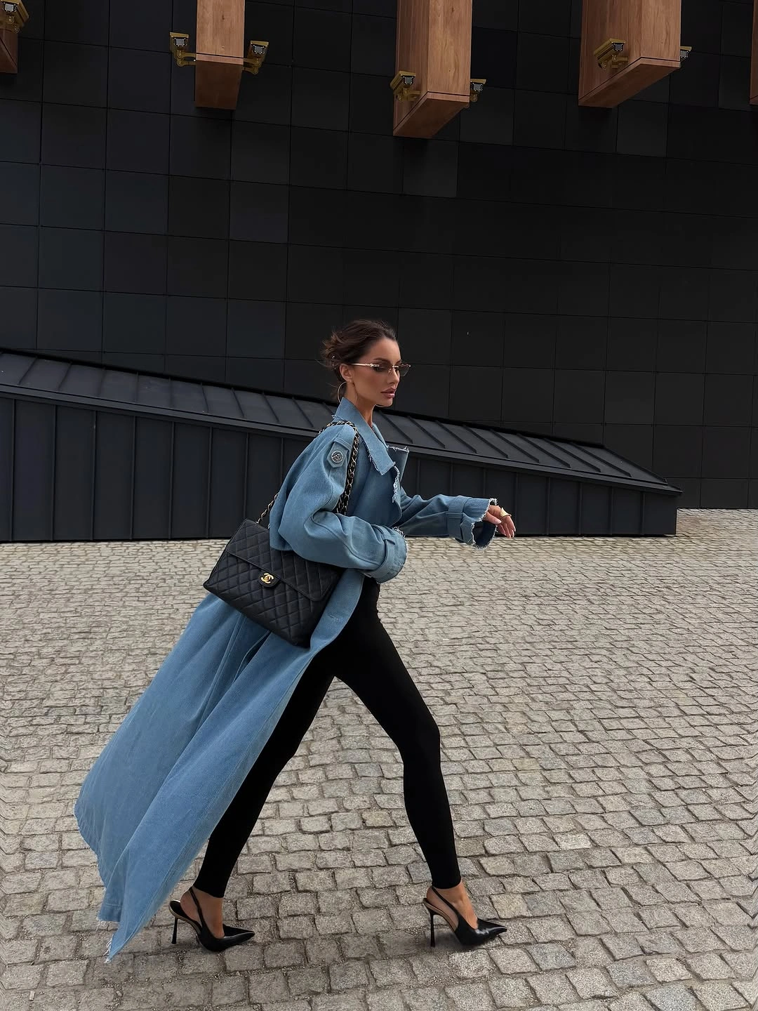 chic early winter outfits - Long Denim Coat with Sleek Black Layers
