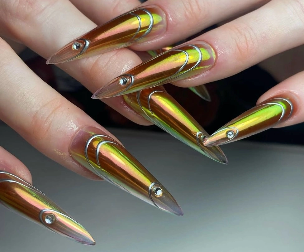 Chic November Nails Ideas 2026 Molten Gold Chrome Stiletto Nails